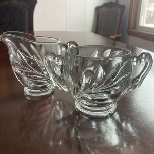 Indiana Glass “Willow” open sugar and creamer set - excellent VTG condition